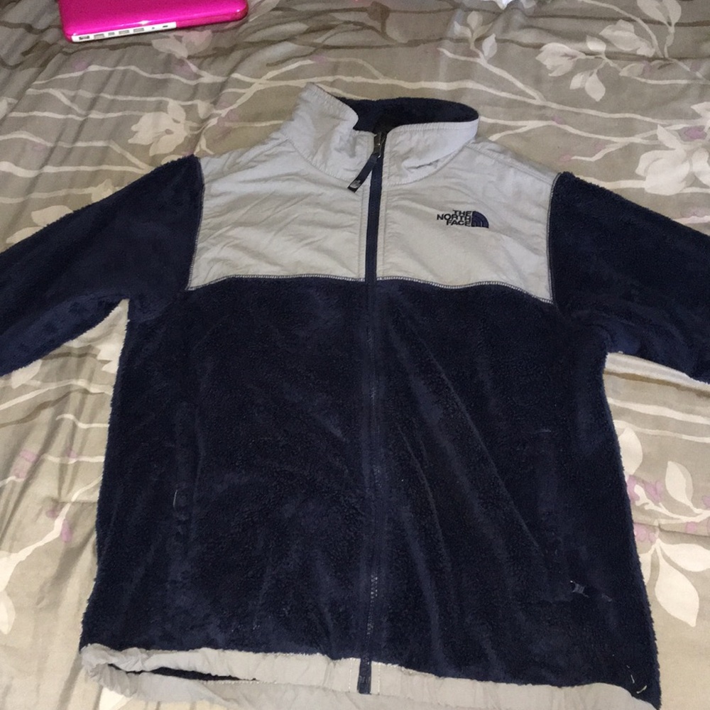 north face sweatshirt